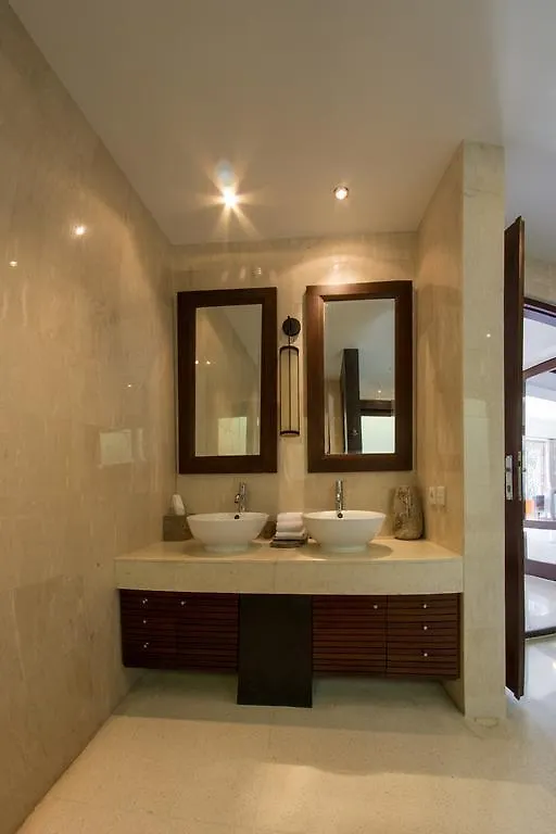 Villa Seratus Jimbaran